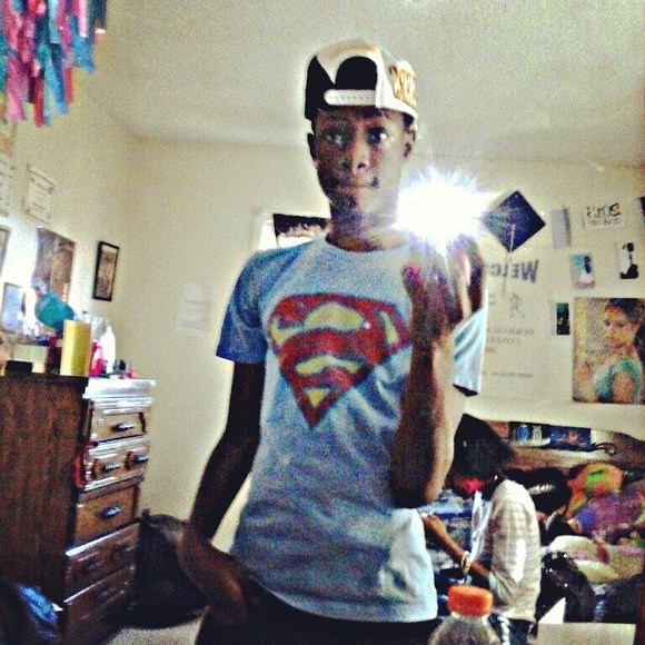 Meet your Posher, Kamari - Picture 1 of 1